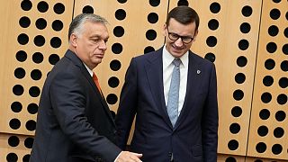 ماتئوش موراویسکی نخست وزیر لهستان و ویکتور اوربان نخست وزیر مجارستان
