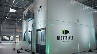 BioNTech, Afrika’da mRNA tabanlı aşıların üretimi için nakliye konteynerlerinden yapılmış aşı  fabrikası geliştirdi