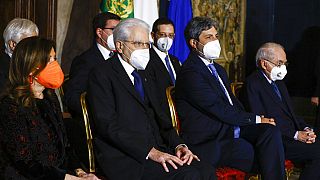 Giuliano Amato, presidente della Corte Costituzionale: è l'ultimo a destra nella foto, scattata il 3 febbraio 2022, insieme al presidente Mattarella.