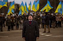 UE pede a Rússia "medidas genuínas" de desescalada e aprova ajuda financeira a Ucrânia