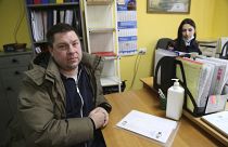 Imagen de Ivan Malyuta, ciudadano de Donetsk, en la oficina de migración del distrito de Leninsky