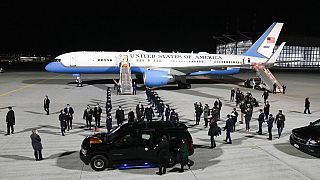Η αντιπρόεδρος των ΗΠΑ Κάμαλα Χάρις καταφθάνει στο Μόναχο