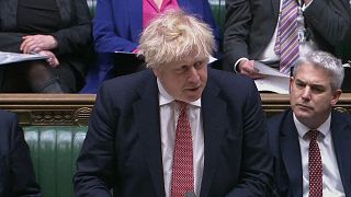 Isolation nicht mehr Pflicht: Johnson hebt alle Corona-Regeln für England auf