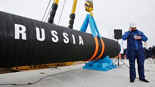Az Északi Áramlat-2 átadásának késleltetése az oroszoknak és a németeknek is rossz