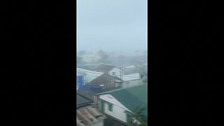 الإعصار إمناتي يضرب جزيرة مدغشقر.