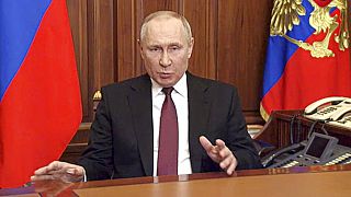 Imagen del vídeo publicado por el Servicio de Prensa Presidencial de Rusia, el presidente ruso Vladimir Putin se dirige a la nación en Moscú, Rusia