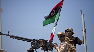 Libye : une session du Parlement interrompue par des coups de feu