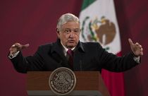 El presidente de México, Andrés Manuel López Obrador, da su conferencia de prensa matutina diaria en el palacio presidencial