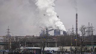 Blick auf das Fabrikgelände Asowstal, Mariupol, Ukraine