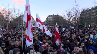 "Stoppez cette folie !" : de nombreux rassemblements en Europe pour soutenir l'Ukraine