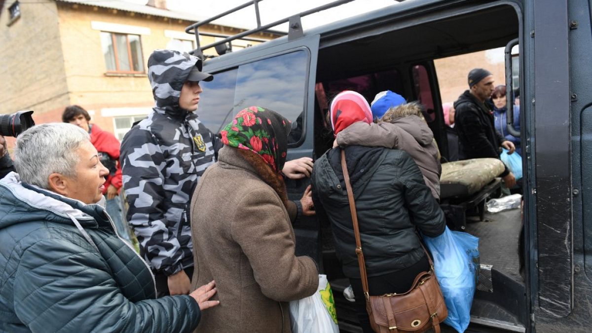 Réfugiés ukrainiens : "J'ai peur pour ma famille restée en Ukraine"