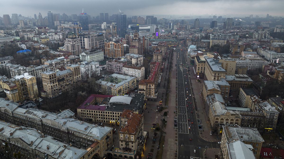 Testimonianza da Kiev, città in coprifuoco e con la guerra alle porte
