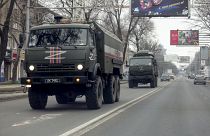 Автоколонна российского МЧС на улицах Донецка, 26 февраля 2022 г.