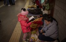 Киевляне ищут убежища в метро