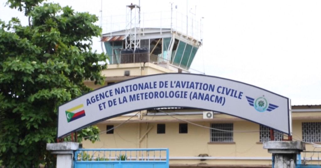Plane with 14 people on board crashes in the Comoros - Vimarsana News