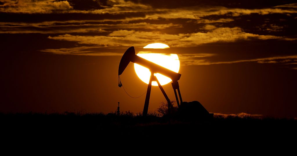 Oil prices hit highest level in nearly a decade
