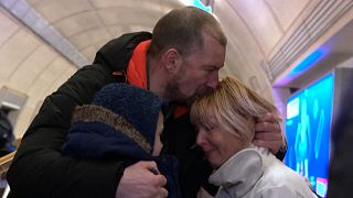Ukrainian families seek shelter in Kyiv's metro