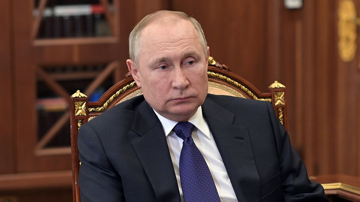 Vlagyimir Putyin orosz elnök a moszkvai Kremlben 2022. március 1-jén