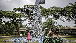 ONU aprova a elaboração de tratado contra a poluição dos plásticos