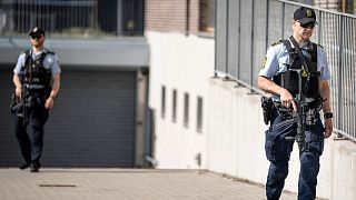 پلیس دانمارک مقابل دادگاهی که برای سه رهبر تجزیه طلب عرب ایرانی در دانمارک برپا شد