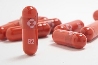 This is the first oral antiviral drug to be included in the WHO's treatment guidelines for COVID-19.