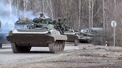 Ukraine-Krieg: Russischer Militärkonvoi auf dem Vormarsch