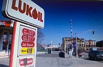 Loukoïl, numéro 2 du pétrole russe, appelle à un arrêt du conflit en Ukraine