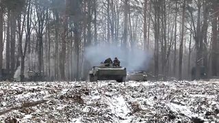 Rusia anuncia un alto el fuego y permite vías de evacuación para civiles