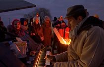 Zongoraművész fogadta az ukrán menekülteket a lengyel határon 