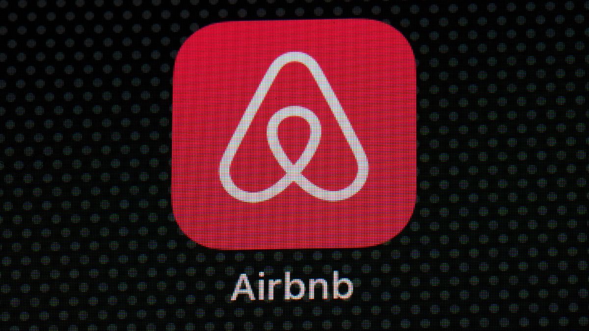 The logo of Airbnb