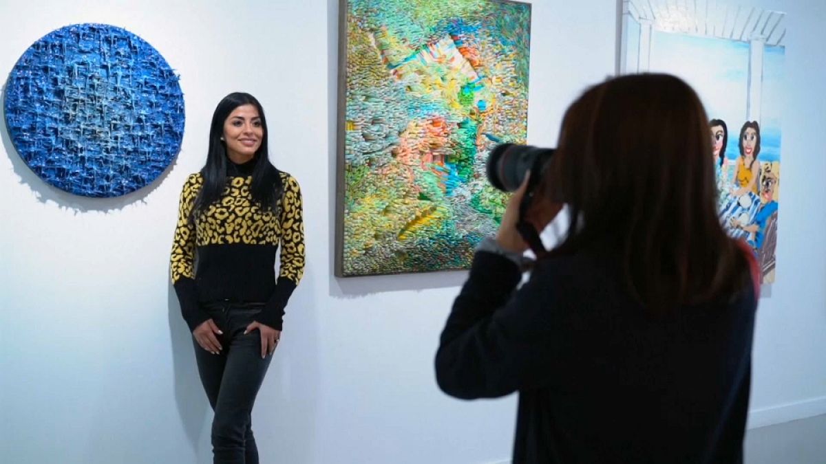 Doce mujeres artistas reúnen sus obras en Londres para visibilizar a las mujeres en la industria