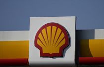 Logo de una estación petrolera de Shell en Londres