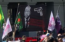 İsviçre'de 5 yıl önce 'Erdoğan'ı öldürün pankartı açıldı (Arşiv)