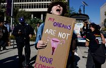 تظاهرات ۸ مارس، روز جهانی زن در لس‌آنجلس «اعضای بدن من تسهیلات شما نیست»