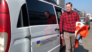 Viajamos desde Milan hasta la frontera rumano-ucraniana con un voluntario para alistarse al Ejército