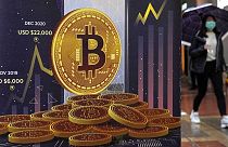 Investors once again appear to view the volatile cryptocurrency as safe haven for their money in the midst of rising geopolitical tensions.