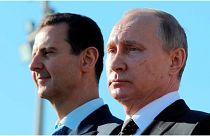 الرئيس الروسي فلاديمير بوتين إلى جانب الرئيس السوري بشار الأسد