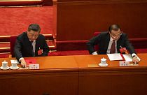 Çin Devlet Başkanı Şİ Cinping (solda) ve Başbakan Li Keqiang, Çin Ulusal Halk Meclisi toplantısında