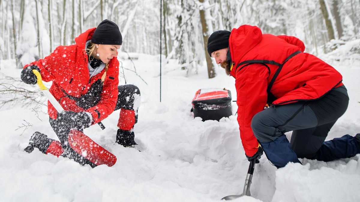 This is how to steer clear of avalanches this ski season and prevent