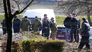 La polizia croata sul luogo dell'incidente a Zagabria