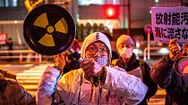 Una manifestazione a Tokyo contro TEPCO