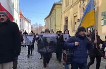 Des réfugiés manifestent tous les jours à Cracovie.