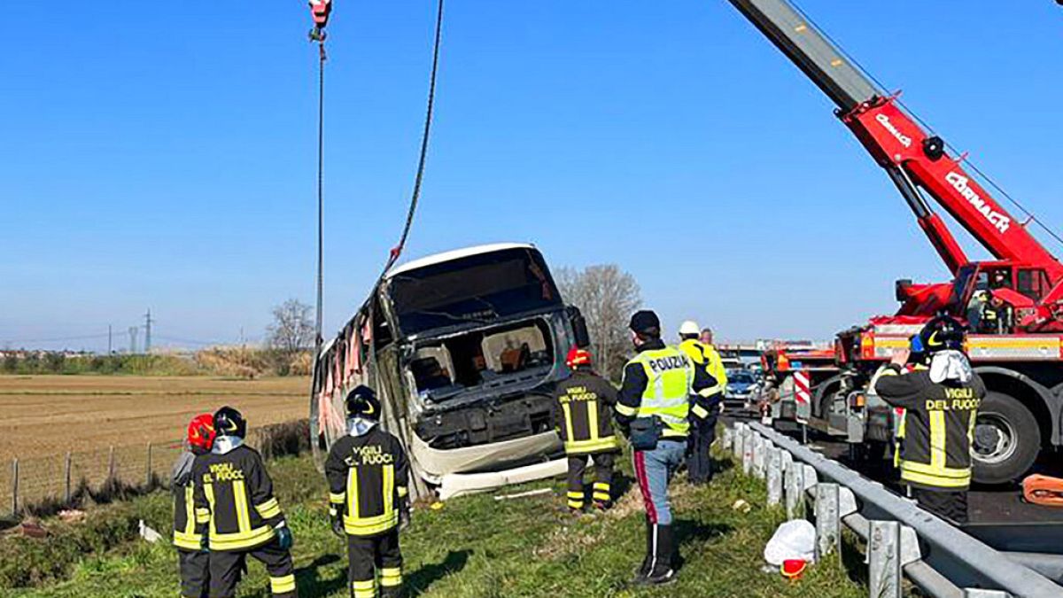 Autocarro com refugiados ucranianos sofre acidente em Itália