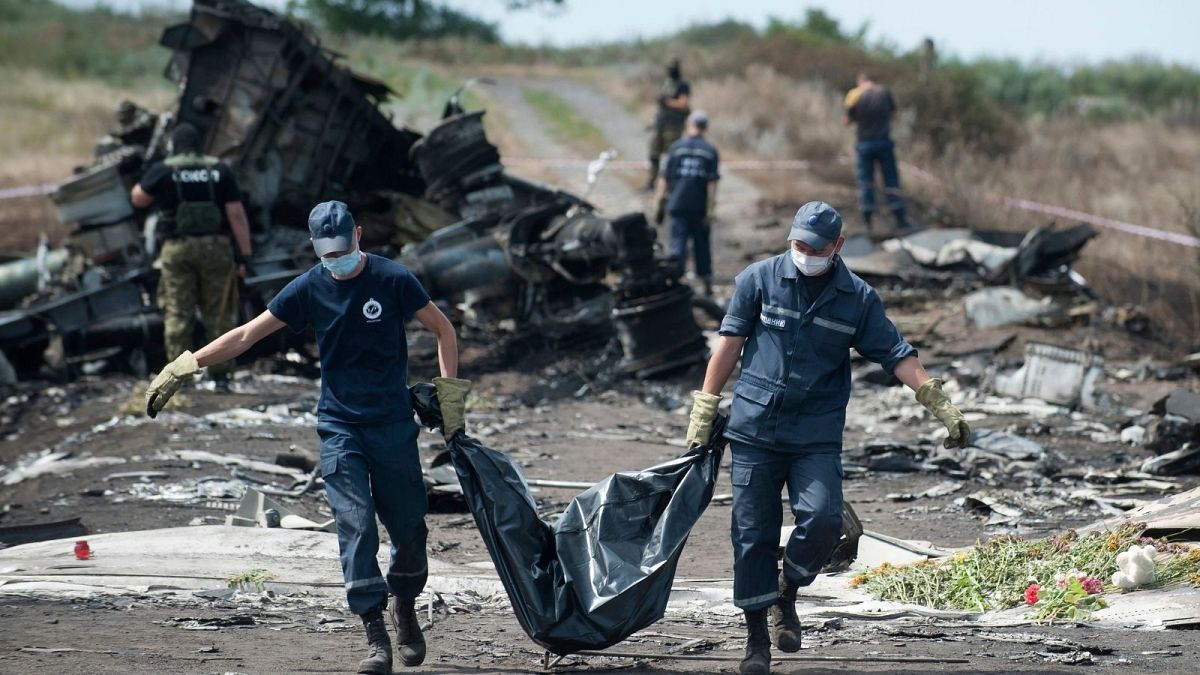 سقوط هواپیمایی خطوط هوایی مالزی در مرز روسیه و اوکراین