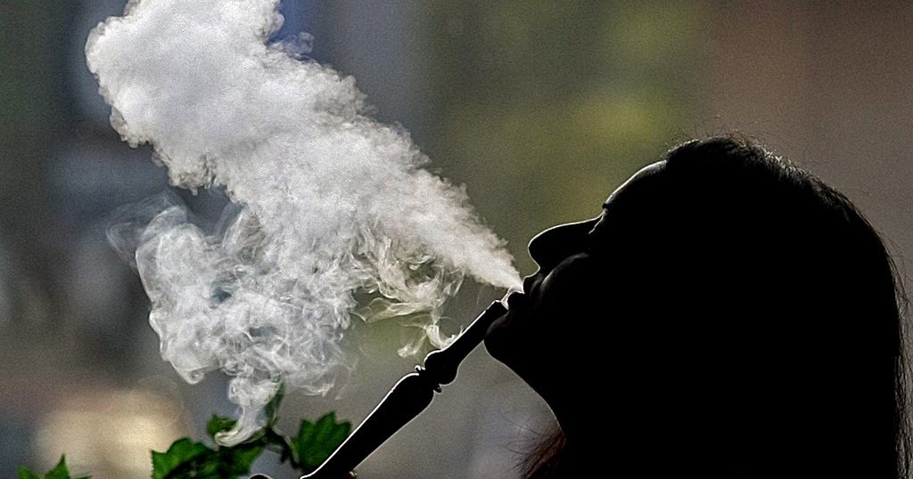 Shisha smoking banned in Cameroon | Africanews