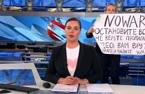 Rusia | Un "No a la guerra" en directo, en mitad del informativo del Canal Uno 