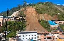 Las lluvias en Perú provocaron una avalancha que ha sepultado 80 casas