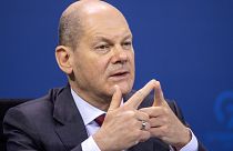 Olaf Scholz egy februári sajtóértekezleten Berlinben