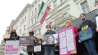 Campaña por a liberación de Nazarim frente a la embajada de Londres