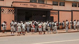 Cameroun : la grève contre la "clochardisation des profs" continue